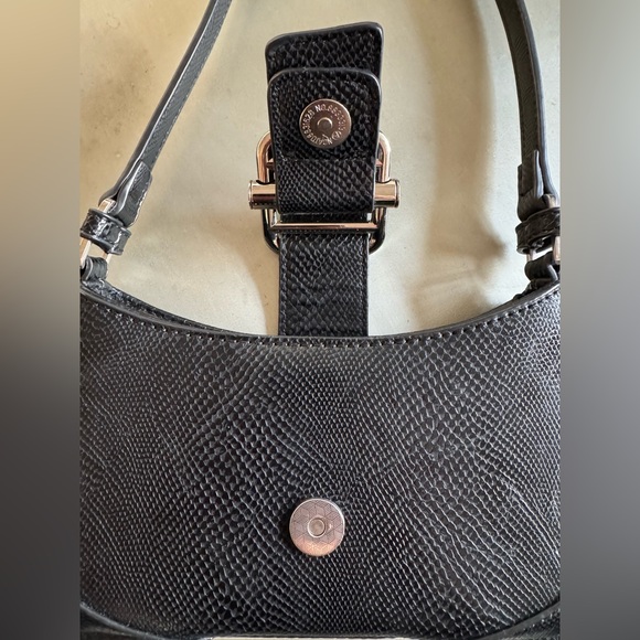 Black Faux Snake Skin Shoulder Bag - Picture 3 of 16